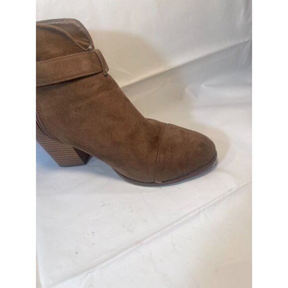 CHARLOTTE Russe Khaki Women's Ankle Faux Suede Boots Size 9 Side Zipper - Picture 8 of 14